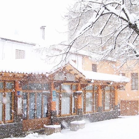 Hotel Prats Ribes De Freser Bagian luar foto