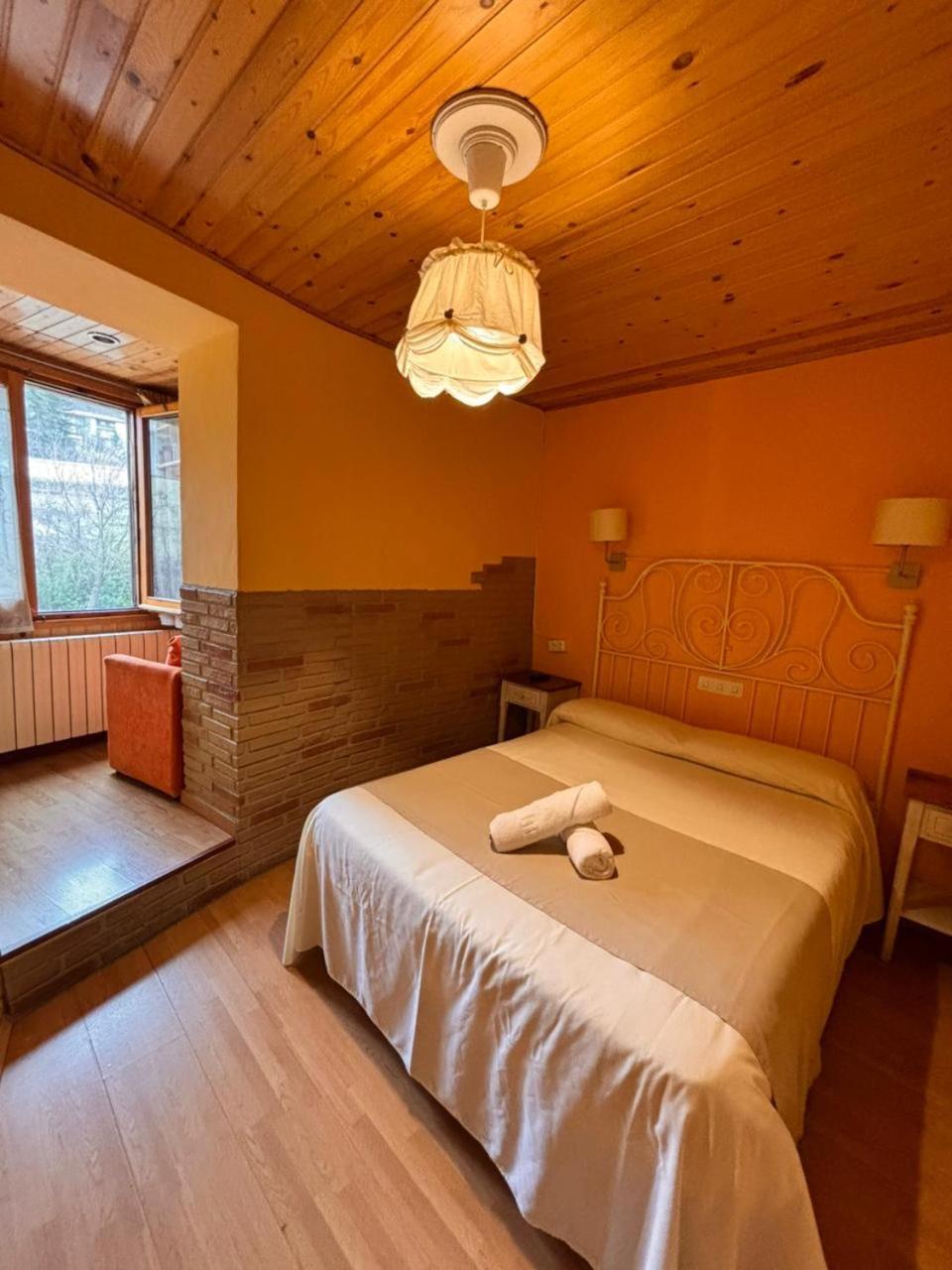 Hotel Prats Ribes De Freser Bagian luar foto